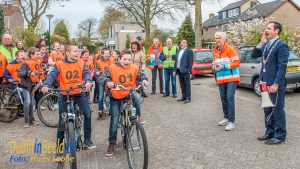 Burgemeester Sjoerd Potters telt af